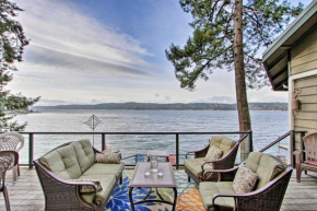 Beautiful Home on Hood Canal with Hot Tub and Dock!